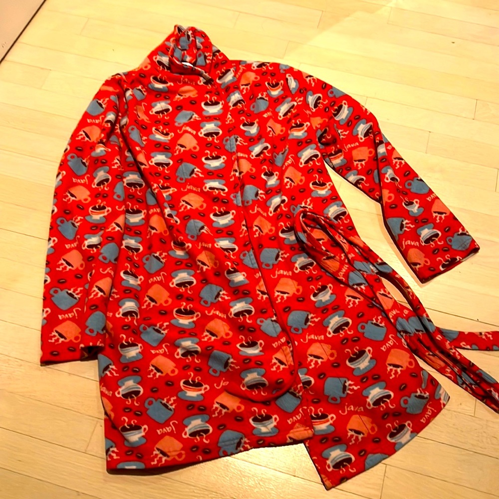 Robe size S